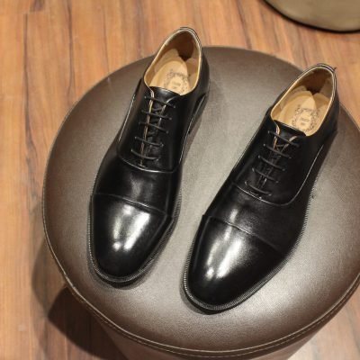 Captoe Mould Ikon Laceup shoes
