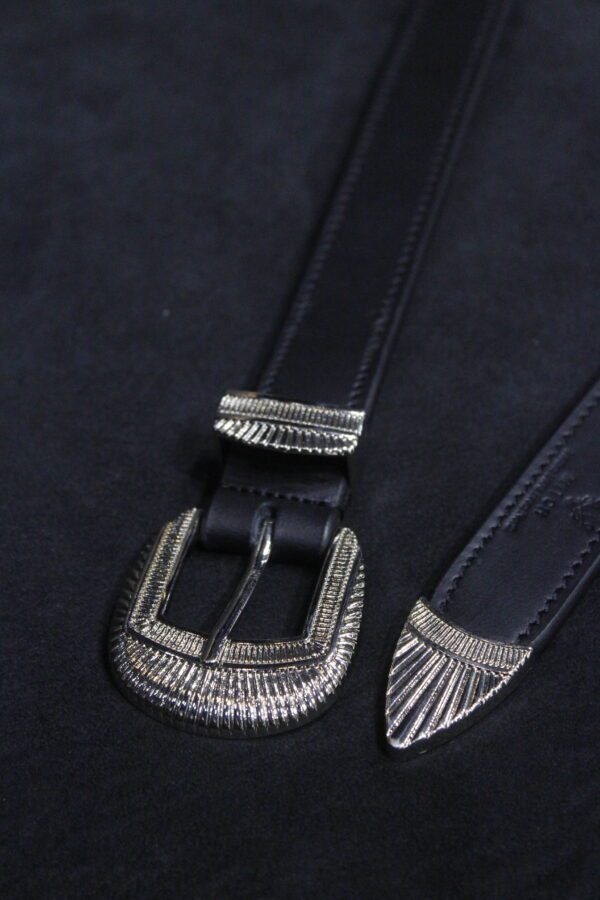 Gaucho Cowboy Handcrafted Leather Belt with Vintage Buckle - Image 2